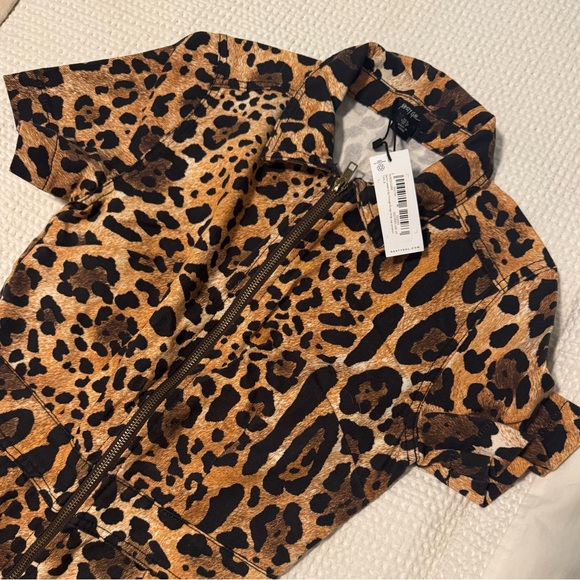 NWT Nasty Gal Denim Leopard Zip Through Plunge Wide Leg Jumpsuit size 4 - Picture 4 of 9